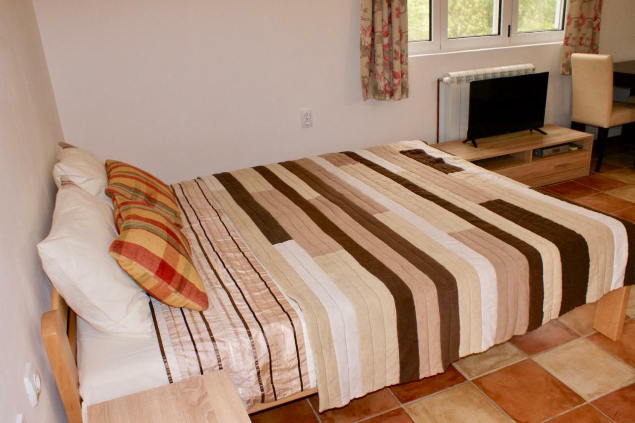 Studio Apartments Morinj Εξωτερικό φωτογραφία